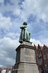 Fototapeta na wymiar Pomnik Jana van Eycka, Brugia, Belgique