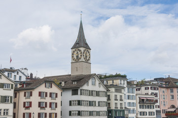 Obraz premium Zürich, Altstadt, Sankt Peter Kirche, Limmat, Schweiz