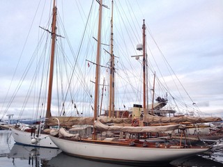 Obraz premium Wooden sailing ships