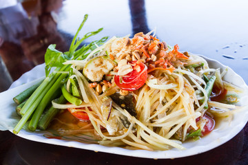 thai style papaya salad