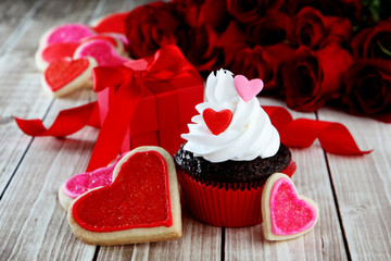 heart cupcakes