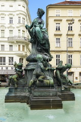 Fototapeta na wymiar Donnerbrunnen am Neuen Markt in Wien