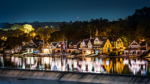 Boathouse Row by night taken from Spring Garden bridge