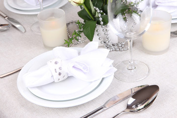 Table arrangement in restaurant