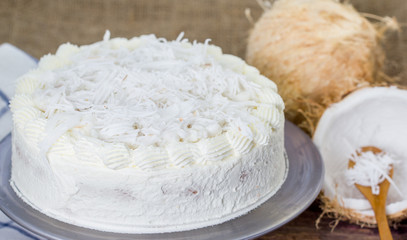 coconut cream cake