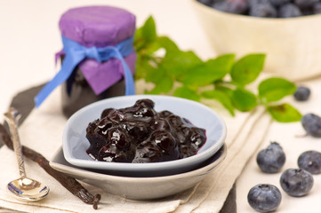 Blueberry confiture with vanila
