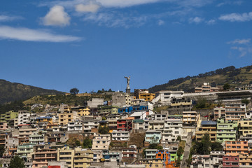 Fototapeta na wymiar domy z Quito