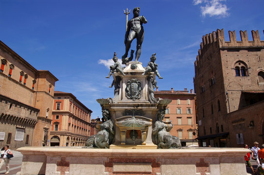 Fontaine de Neptune &agrave; Bologne