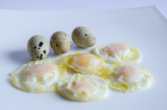 Huevos de codorniz