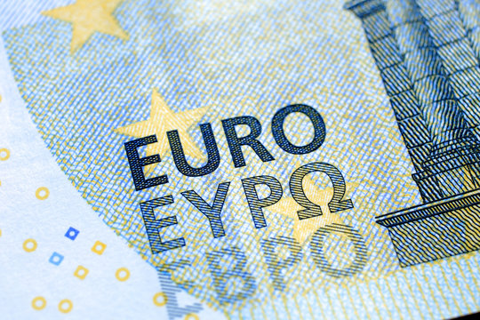 A new 5 Euro bank note with added Bulgarian EBPO writing
