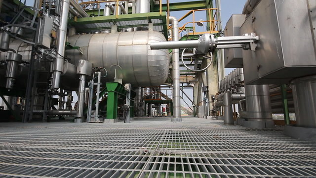 Process area in refinery plant