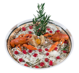 Закуска мясная с варёными раками
