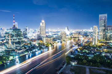 Fototapeta na wymiar Miasta Bangkok w nocy