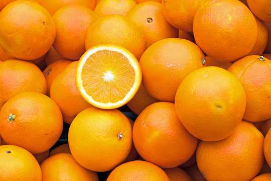 Ripe oranges for sale on a market
