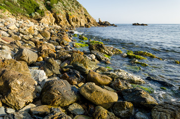 Sardegna, scogliera di Baia Chia