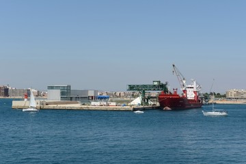 Fototapeta premium In the harbor in Torrevieja