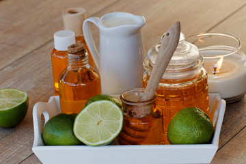 Wellness mit Milch Limetten und Honig