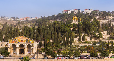 Obraz premium Church of All Nations vs Church of Mary Magdalene