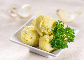 Cheese balls with garlic and mayonnaise