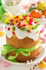 Small Easter cake.