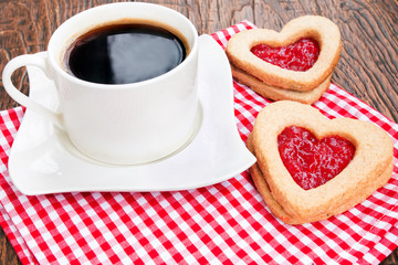 Coffee and cookies with jam