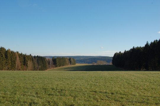 Reizvolle H&uuml;gellandschaft
