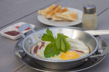 Home fried egg