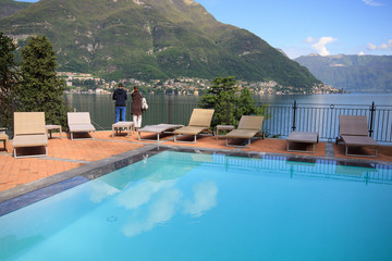 piscina sul lago di Como - Faggeto Lario