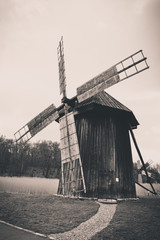 Obraz premium Old windmill