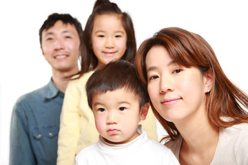 日本人４人家族
