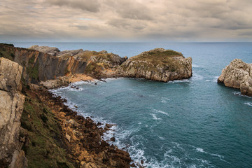 The coast of Liencres