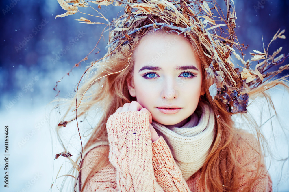 Wall mural Young woman winter fashion portrait.