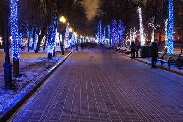 Fototapeta na wymiar night illumination of Moscow boulevard