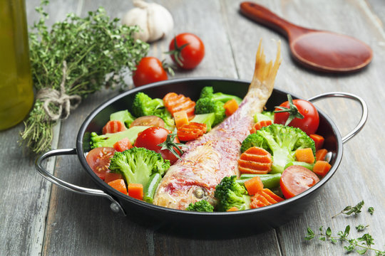 Roasted fish with vegetables