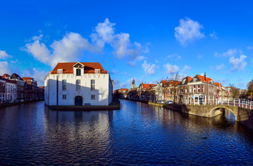Fototapeta na wymiar Panorama of Delft's old city centre