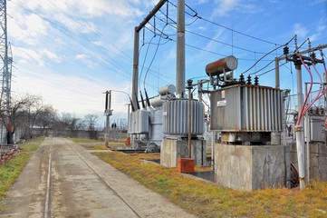 High-voltage transformers with switch and connectors