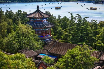 Fototapeten Luftaufnahme des schönen Sommerpalastes © aiaikawa