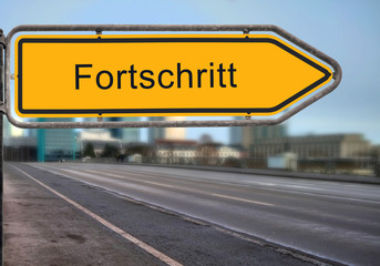 Strassenschild 15 - Fortschritt