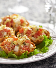 Tartlet stuffed with salmon salad