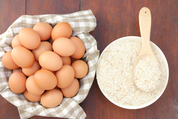 Eggs and raw rice