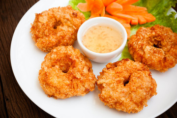 Fried shrimp cake