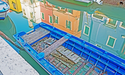 Obraz premium boat and reflection