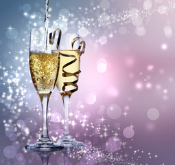 Two champagne glasses © Tierney