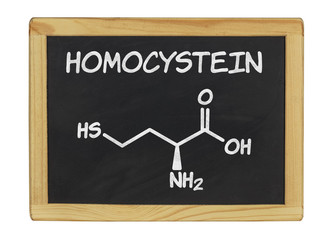 chemische Strukturformel von Homocystein auf einer Schiefertafel