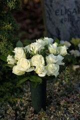 weiße Rosen, Blumenstrauß