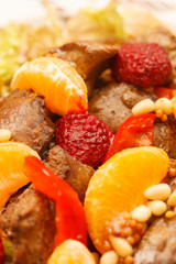 chicken liver with fruits