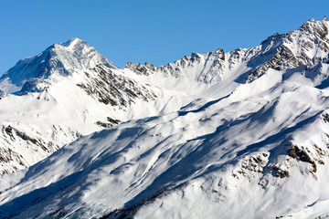 Fototapeta na wymiar Val Ferret e le sue vette - Dolina Aosty