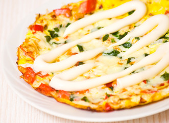 omelette with vegetables and cheese