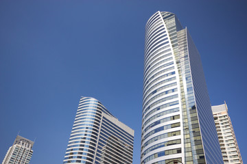 Obraz na płótnie Canvas High-rise building