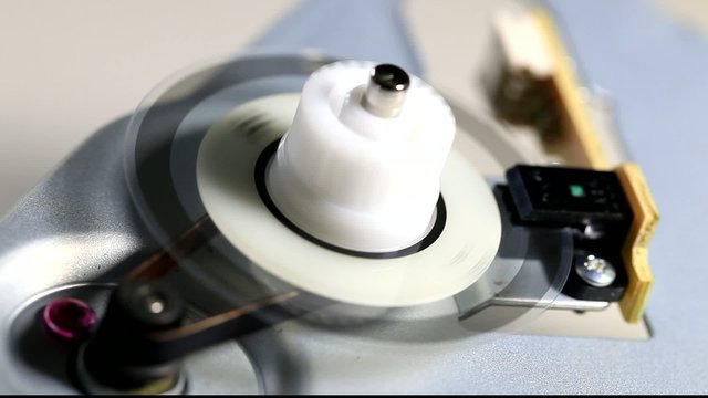 belt drive mechanism with optical sensor